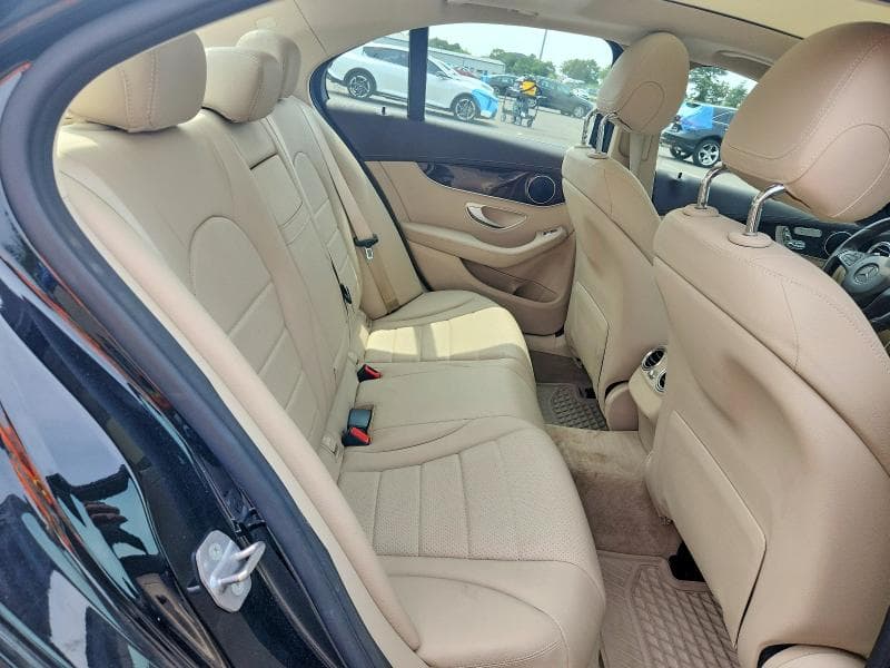 2017 MERCEDES-BENZ C 300 4MATIC 10