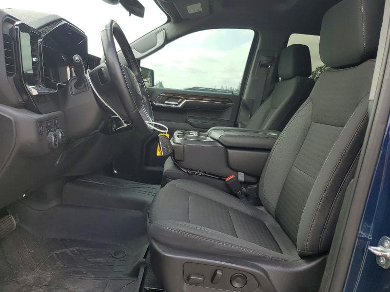 2023 CHEVROLET SILVERADO K1500 LT 7