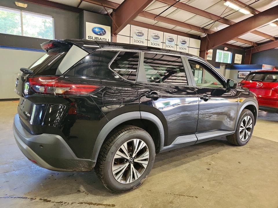 2023 NISSAN ROGUE SV 3
