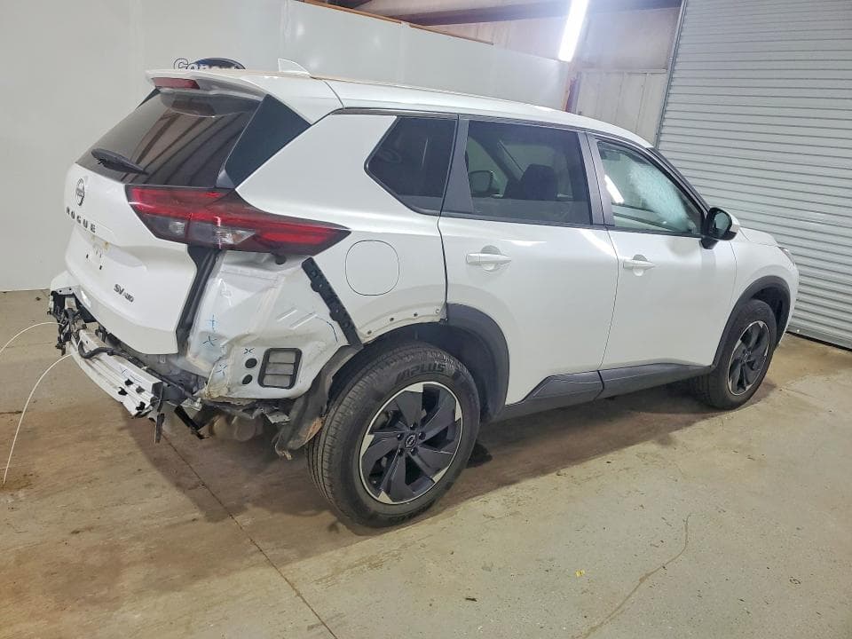 2024 NISSAN ROGUE SV 3