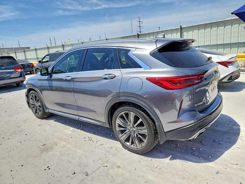 2020 INFINITI QX50 ESSENTIAL 2