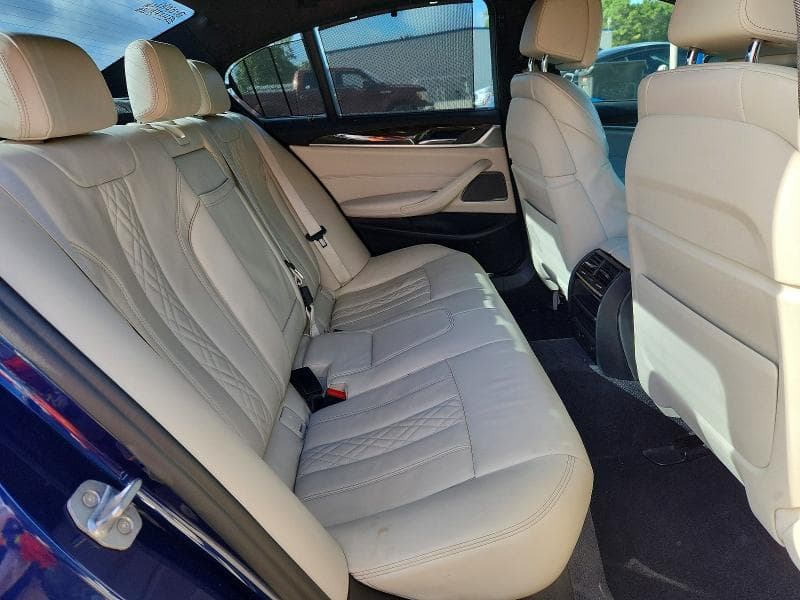 2019 BMW 540 XI 10
