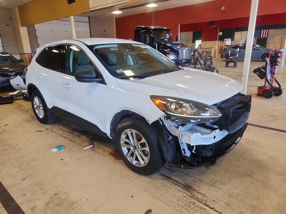 2022 FORD ESCAPE SE 4