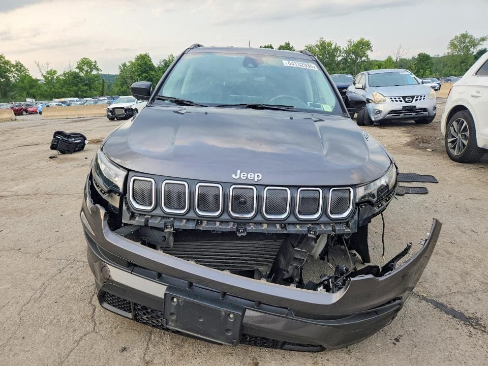 2022 JEEP COMPASS LATITUDE LUX 5