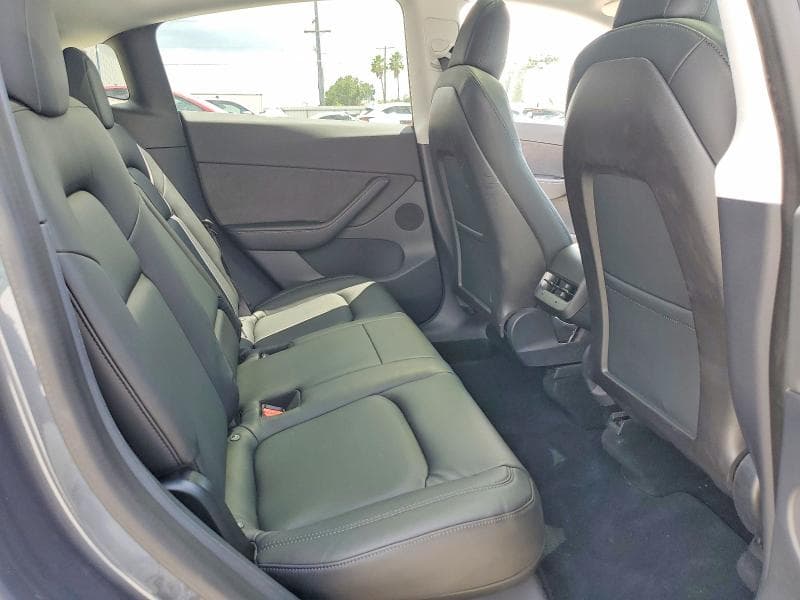2020 TESLA MODEL Y 10
