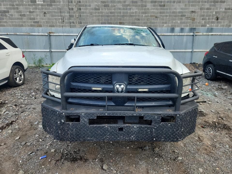 2018 RAM 2500 ST 5
