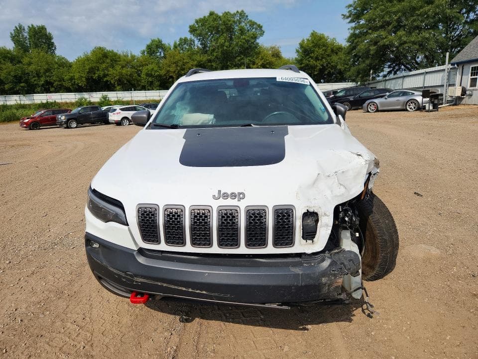 2019 JEEP CHEROKEE TRAILHAWK 5