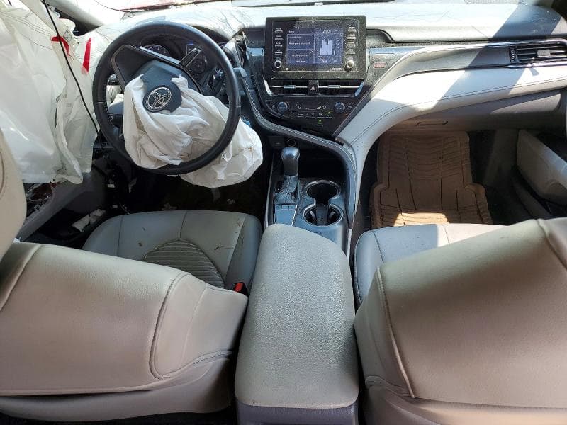 2022 TOYOTA CAMRY SE 8
