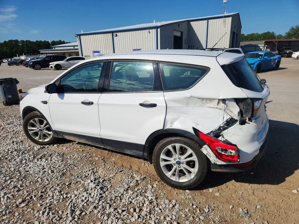 2018 FORD ESCAPE S 2