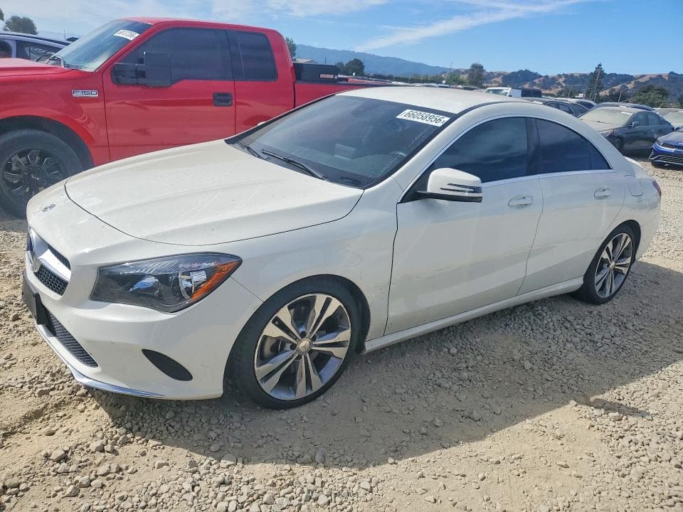 2018 MERCEDES-BENZ CLA 250 - 1
