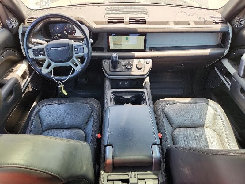 2021 LAND ROVER DEFENDER 110 X-DYNAMIC HSE 8