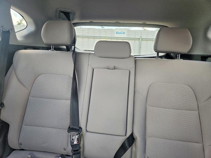 2019 HYUNDAI TUCSON SE 10