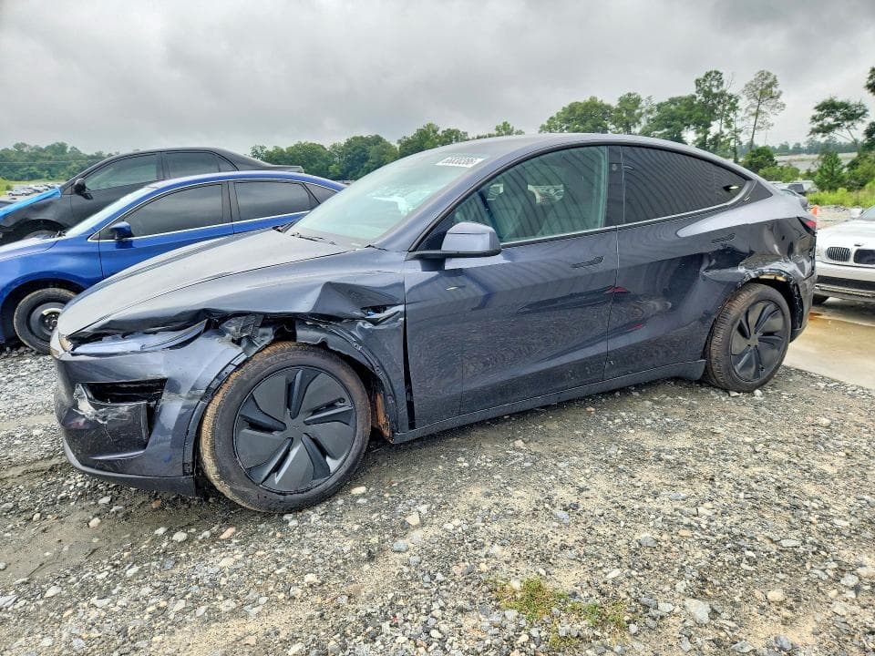 2026 TESLA MODEL Y - 1