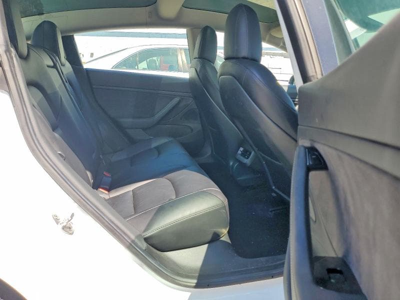 2020 TESLA MODEL 3 10