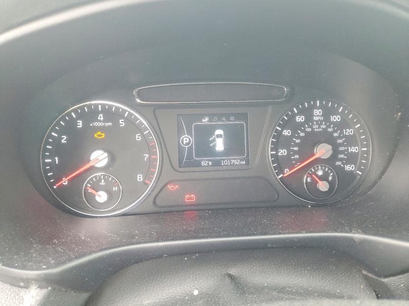 2018 KIA SORENTO LX V6 9