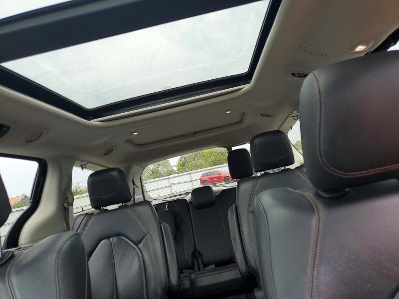 2018 CHRYSLER PACIFICA TOURING L PLUS 10