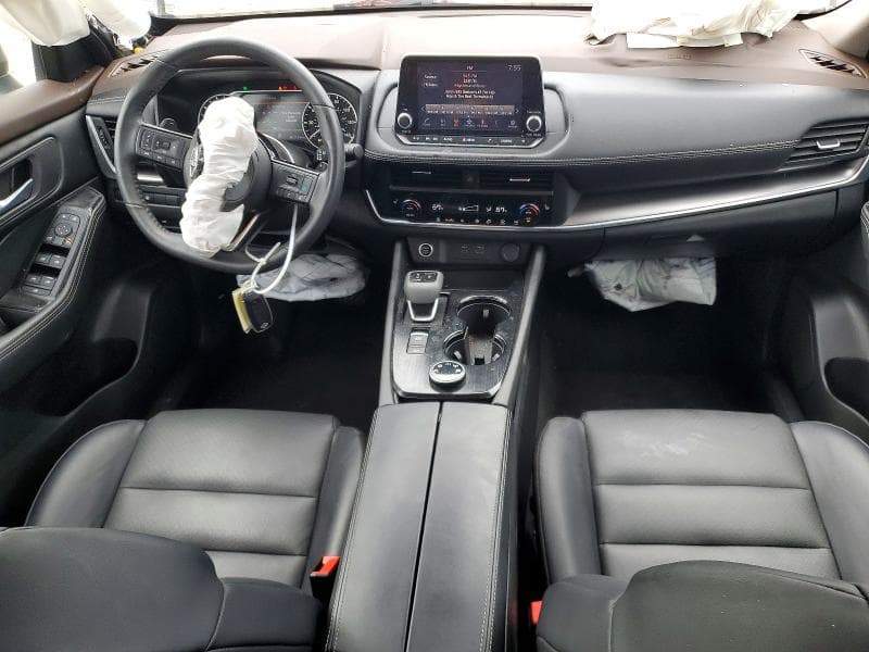 2023 NISSAN ROGUE SV 8
