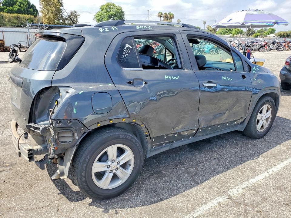 2017 CHEVROLET TRAX 1LT 3