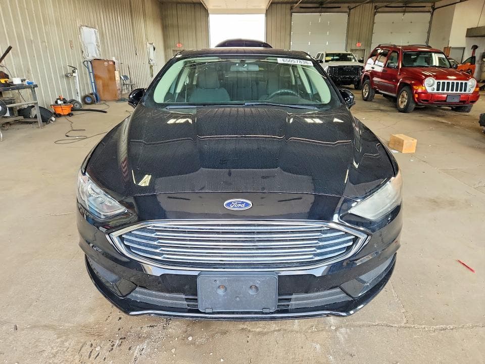 2017 FORD FUSION SE 5