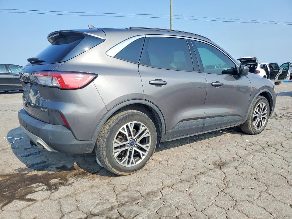 2021 FORD ESCAPE SEL 3