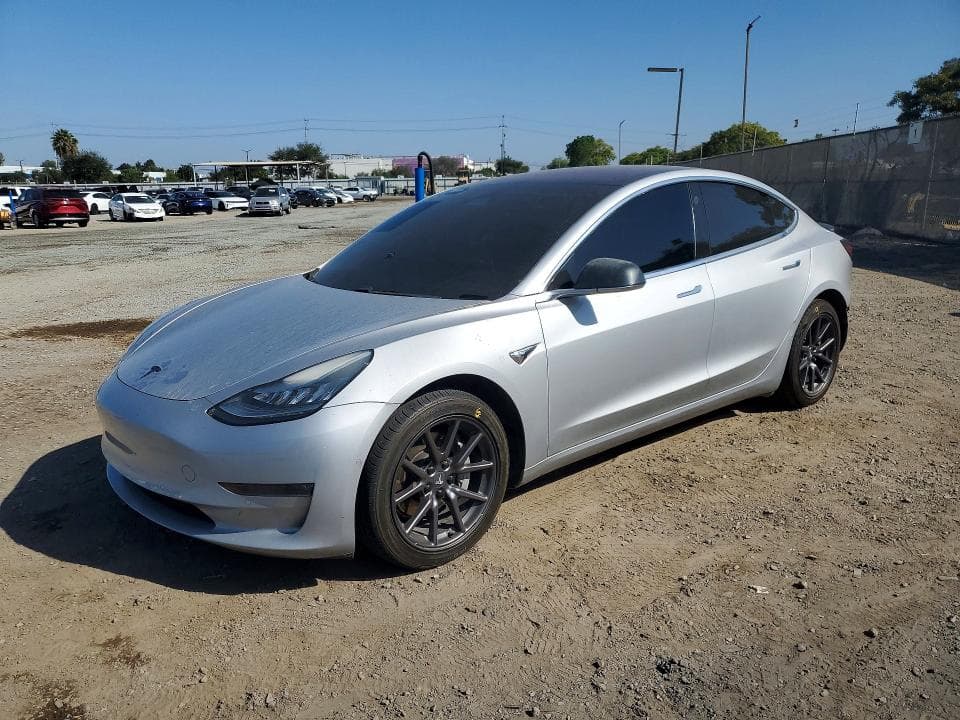 2018 TESLA MODEL 3 - 1