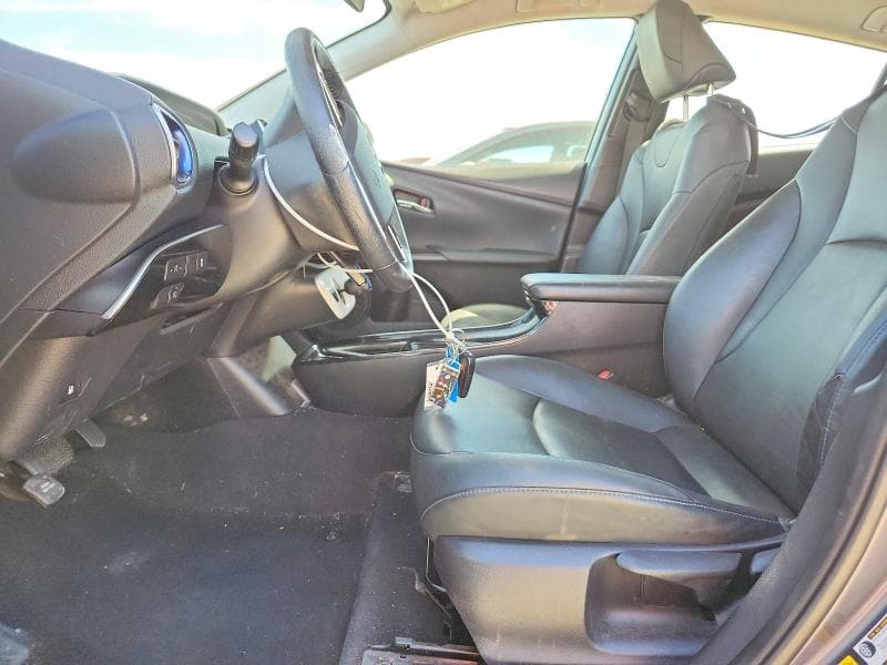 2017 TOYOTA PRIUS THREE TOURING 7