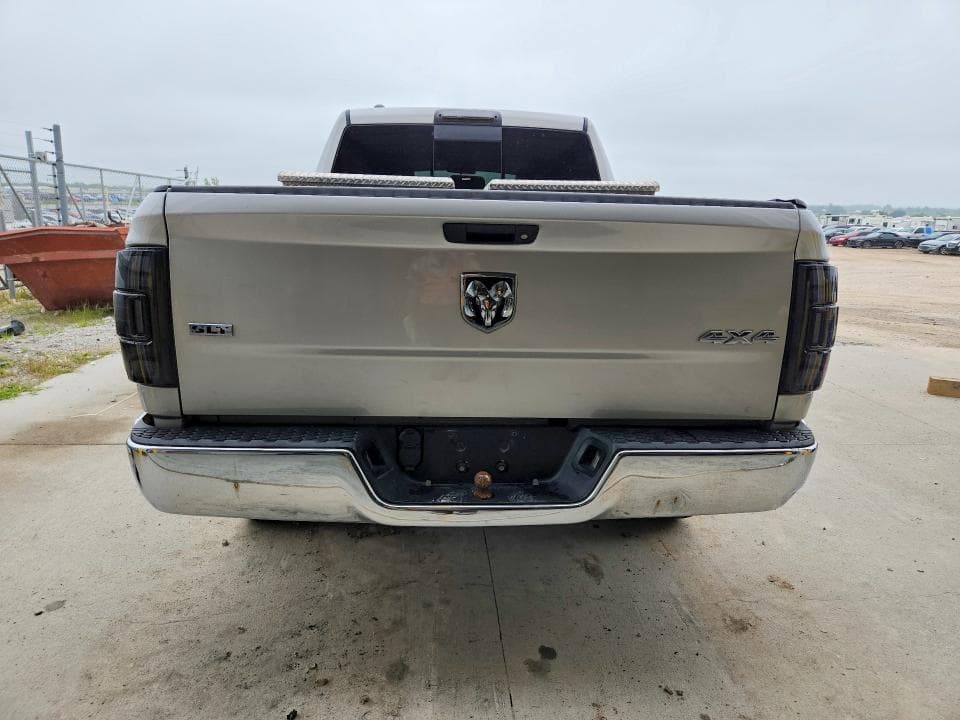2017 RAM 1500 SLT 6