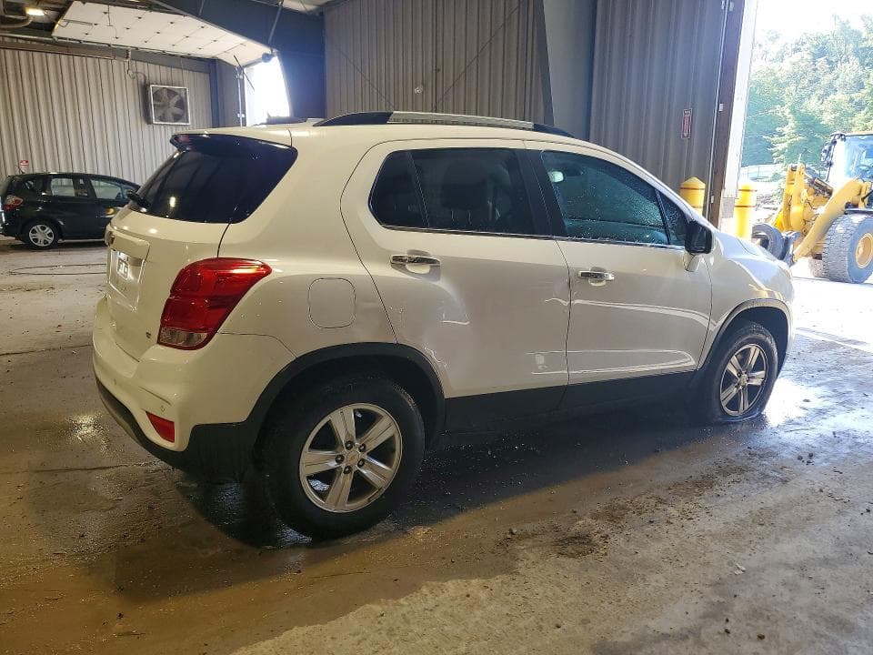 2017 CHEVROLET TRAX 1LT 3