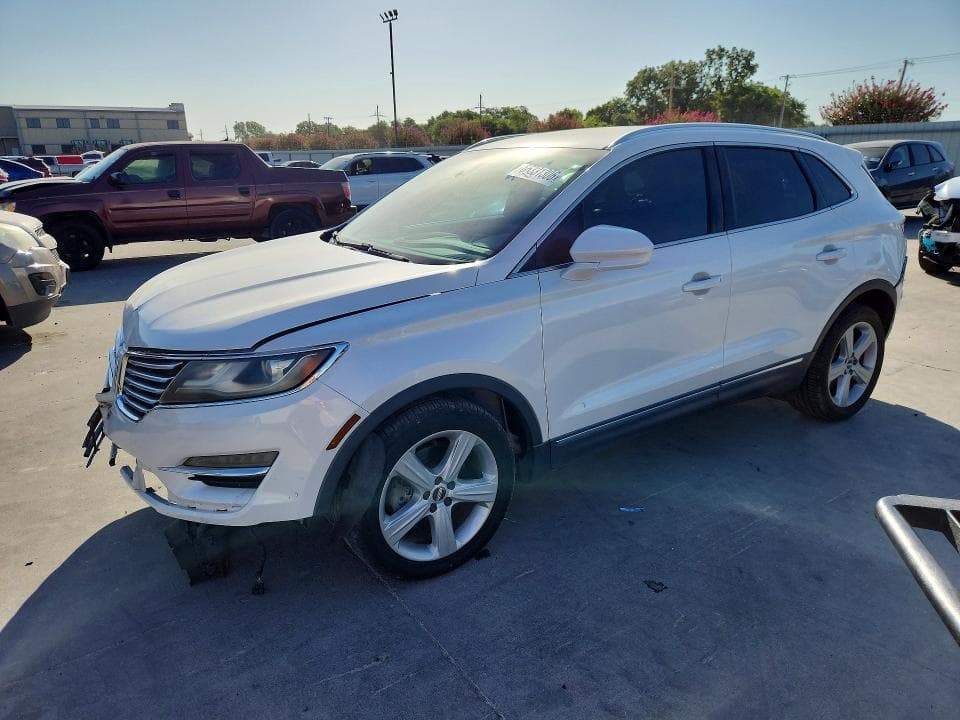 2017 LINCOLN MKC PREMIERE - 1