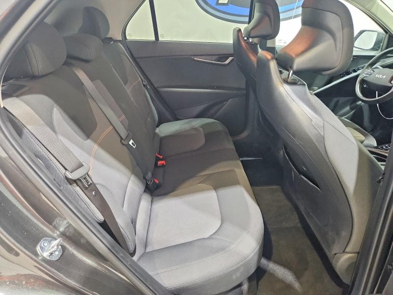 2026 KIA NIRO LX 10