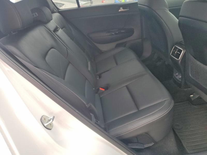 2019 KIA SPORTAGE EX 11