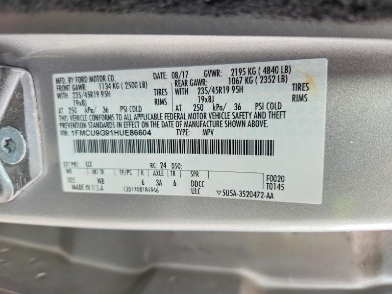 2017 FORD ESCAPE SE 12