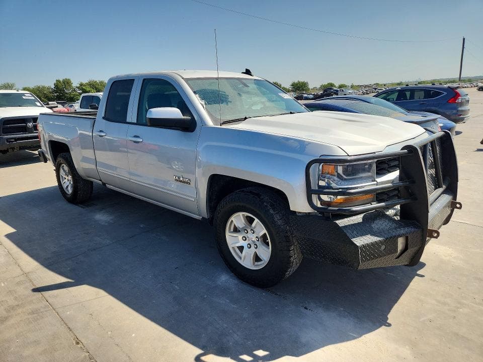 2018 CHEVROLET SILVERADO C1500 LT 4