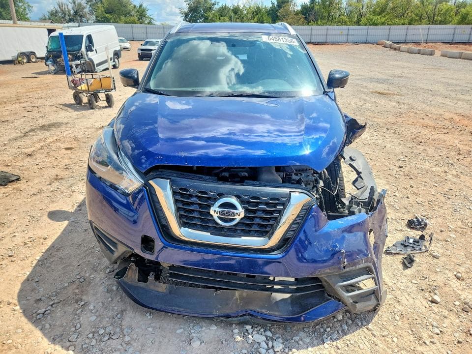 2019 NISSAN KICKS SR 5
