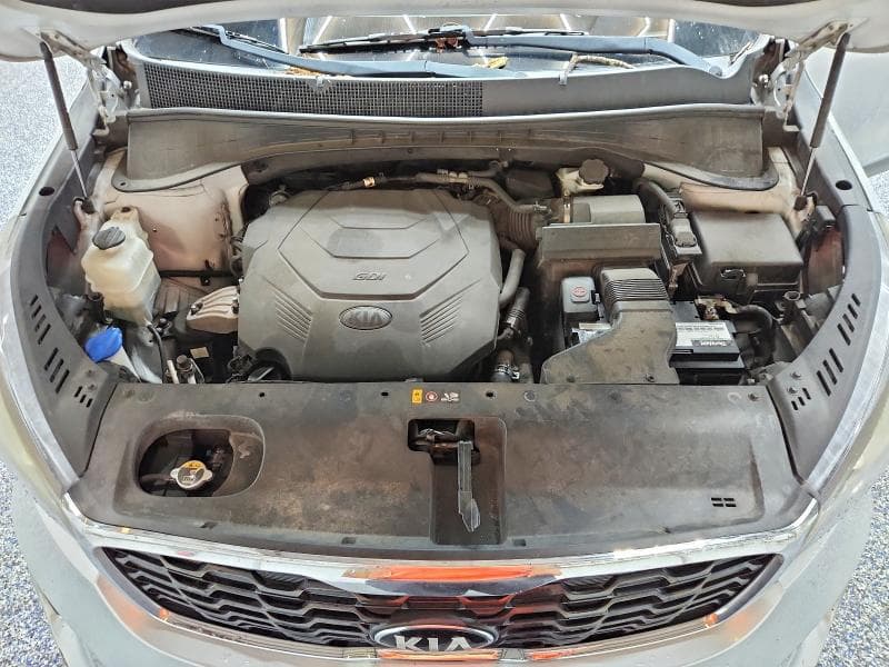 2019 KIA SORENTO LX V6 12