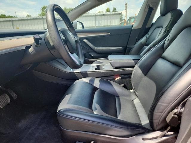 2023 TESLA MODEL 3 7