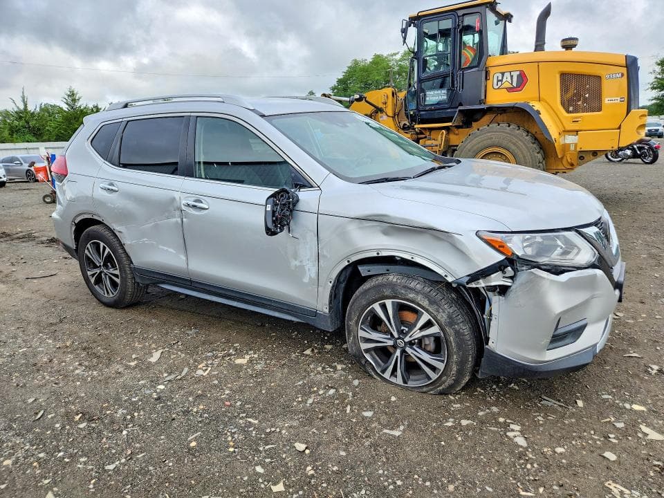 2019 NISSAN ROGUE SV 4