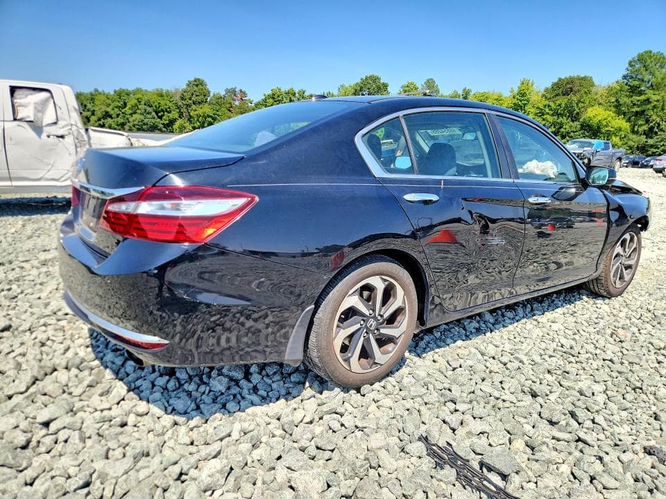 2017 HONDA ACCORD EX 3