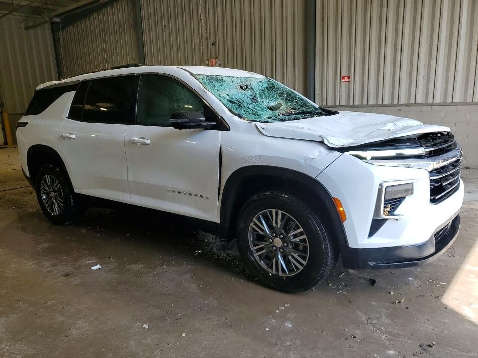 2026 CHEVROLET TRAVERSE LT 4