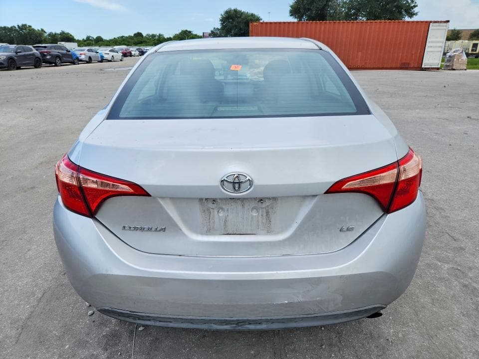 2017 TOYOTA COROLLA LE 6