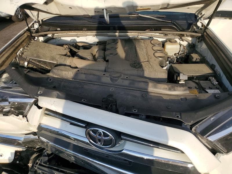 2022 TOYOTA 4RUNNER LIMITED 12