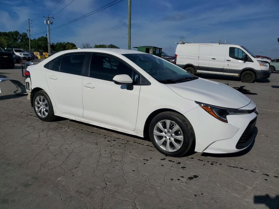 2024 TOYOTA COROLLA LE 4
