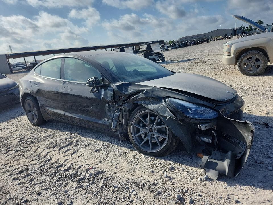 2022 TESLA MODEL 3 4