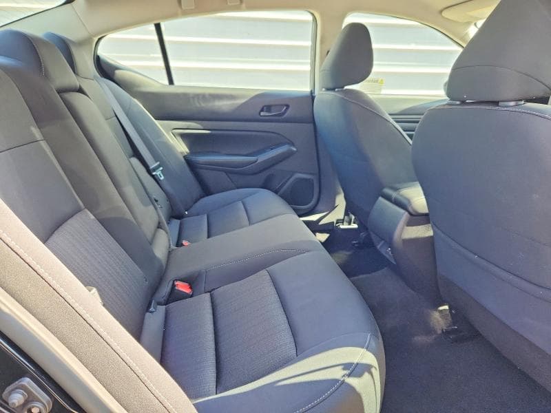 2025 NISSAN ALTIMA SV 10