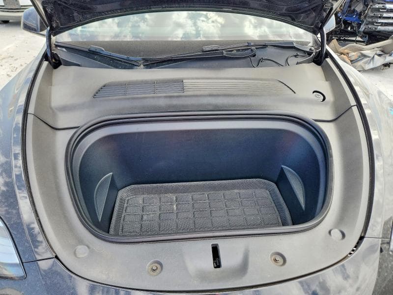 2021 TESLA MODEL Y 11