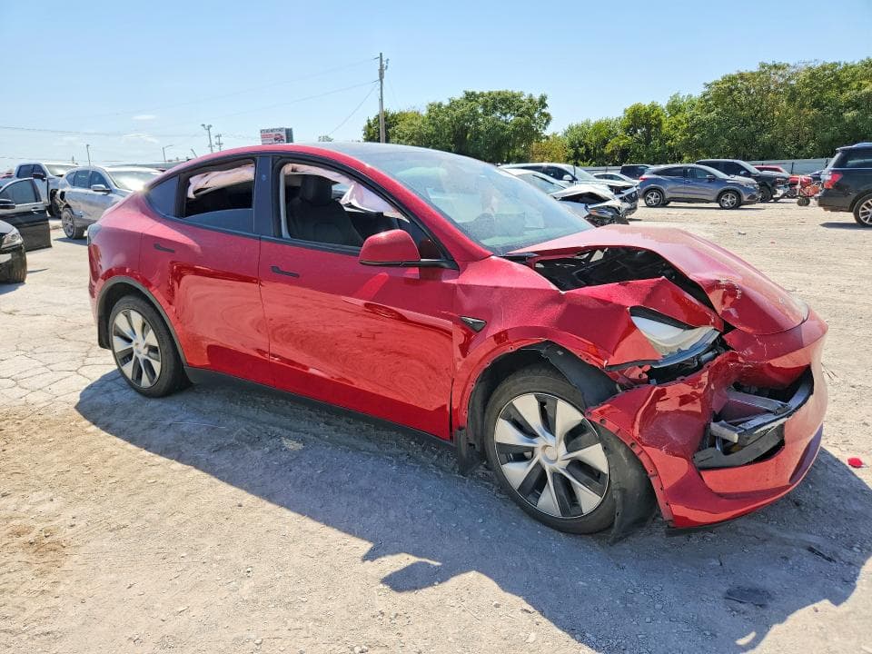 2023 TESLA MODEL Y 4