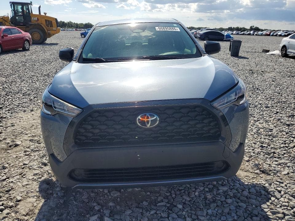 2023 TOYOTA COROLLA CROSS L 5