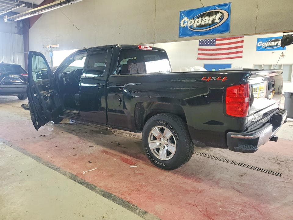 2018 CHEVROLET SILVERADO K1500 LT 2