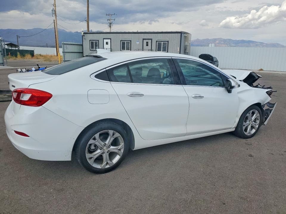 2017 CHEVROLET CRUZE PREMIER 3