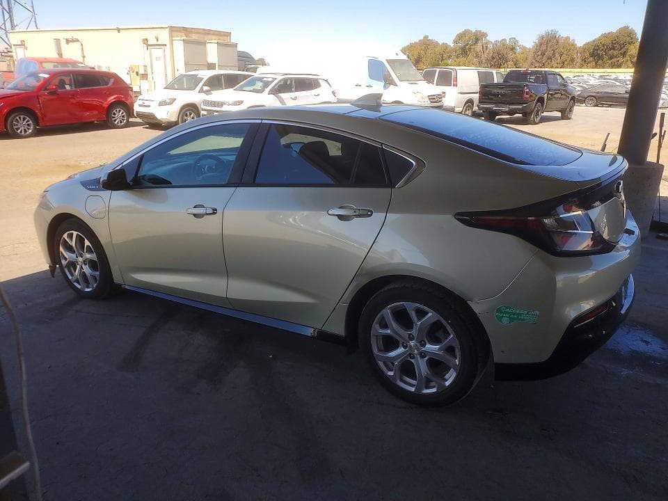 2017 CHEVROLET VOLT PREMIER 2